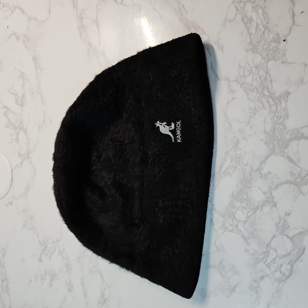 KANGOL HAT